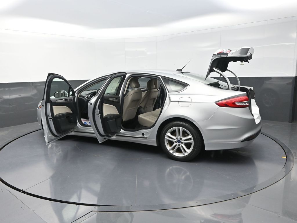 2018 Ford Fusion Hybrid S photo 30