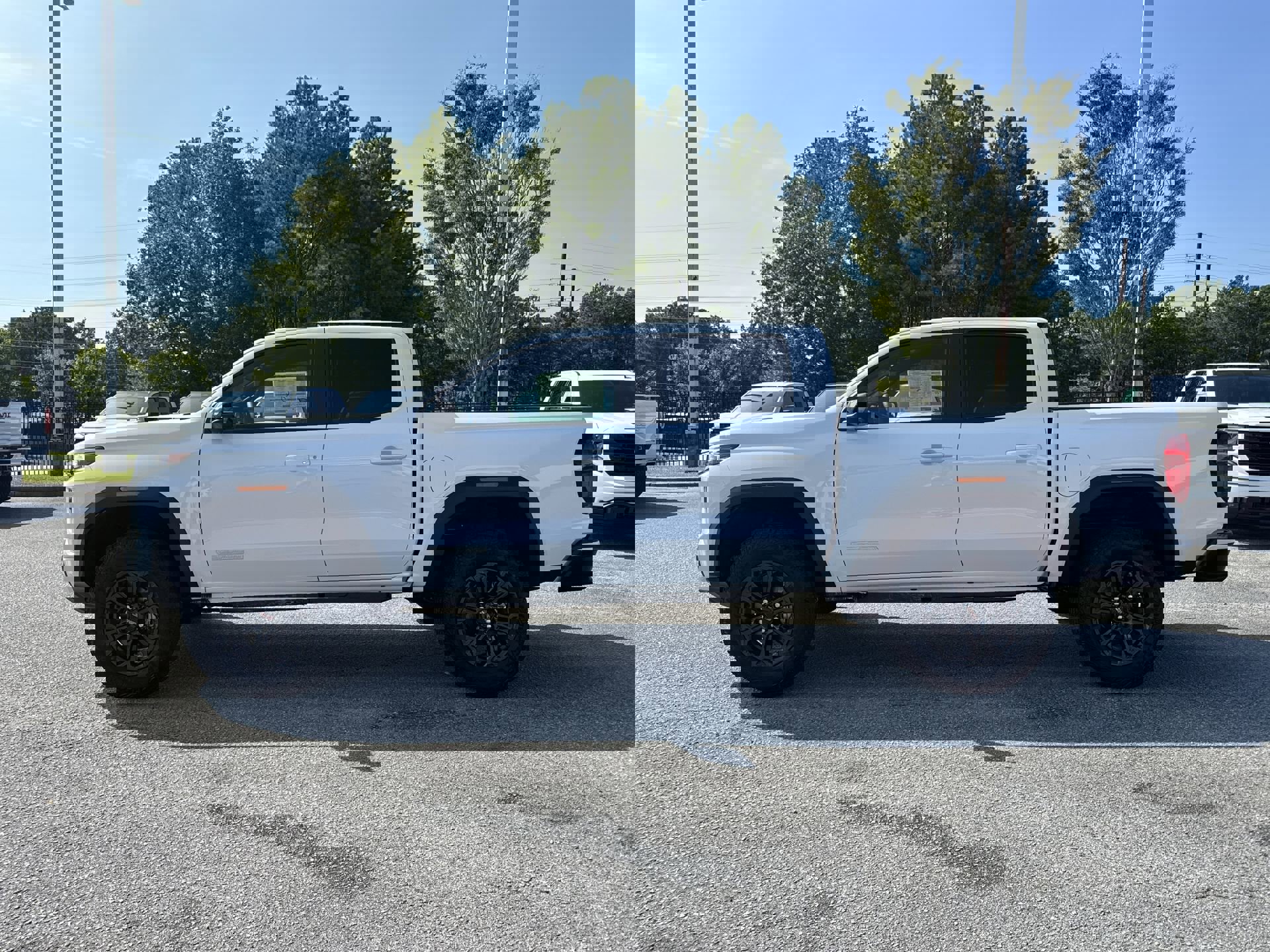 2025 Gmc Canyon Elevation photo 5