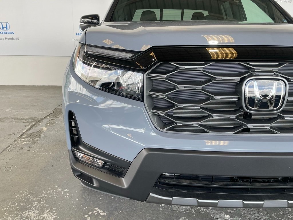 2025 Honda Ridgeline TrailSport photo 40
