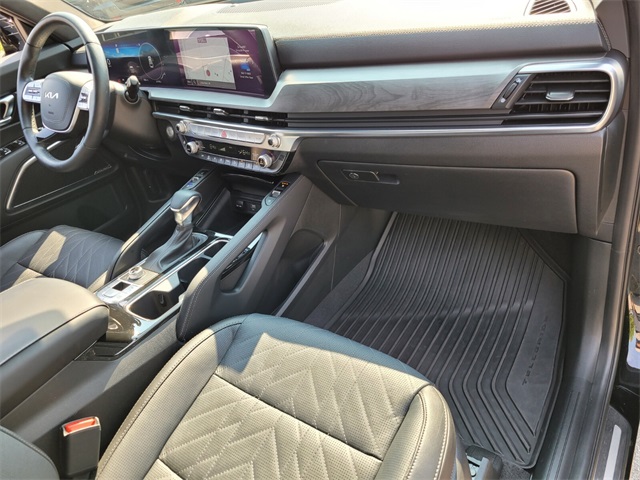 2024 Kia Telluride X-Line photo 18