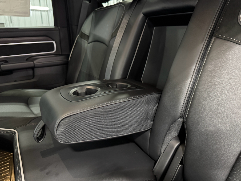 2025 Ram 4500 photo 9