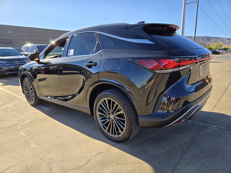 2025 Lexus RX 350h Premium photo 4