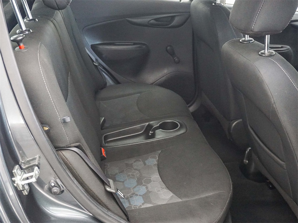 2017 Chevrolet Spark LS photo 13