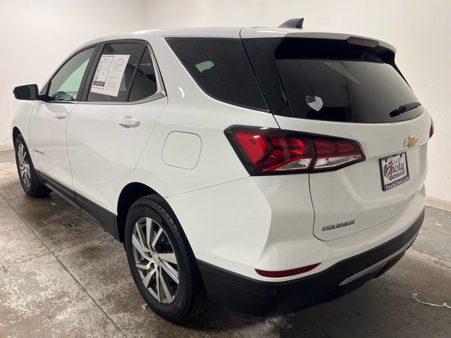 2022 Chevrolet Equinox LT photo 12