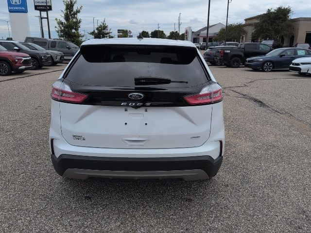 2022 Ford Edge SEL photo 15