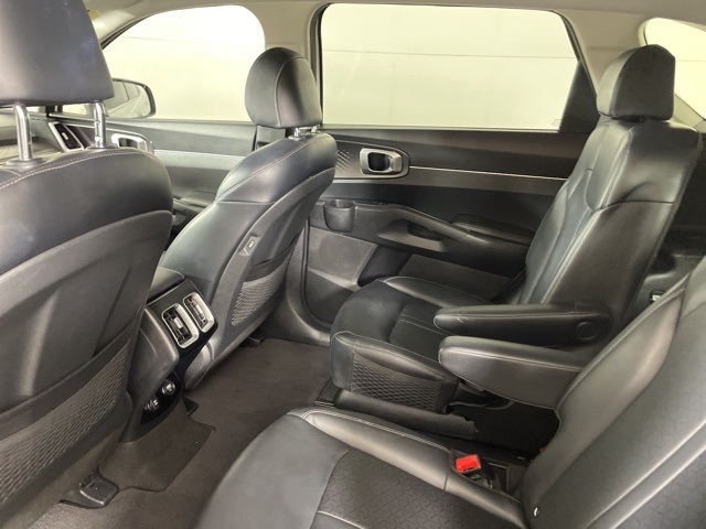 2022 Kia Sorento Hybrid S photo 32
