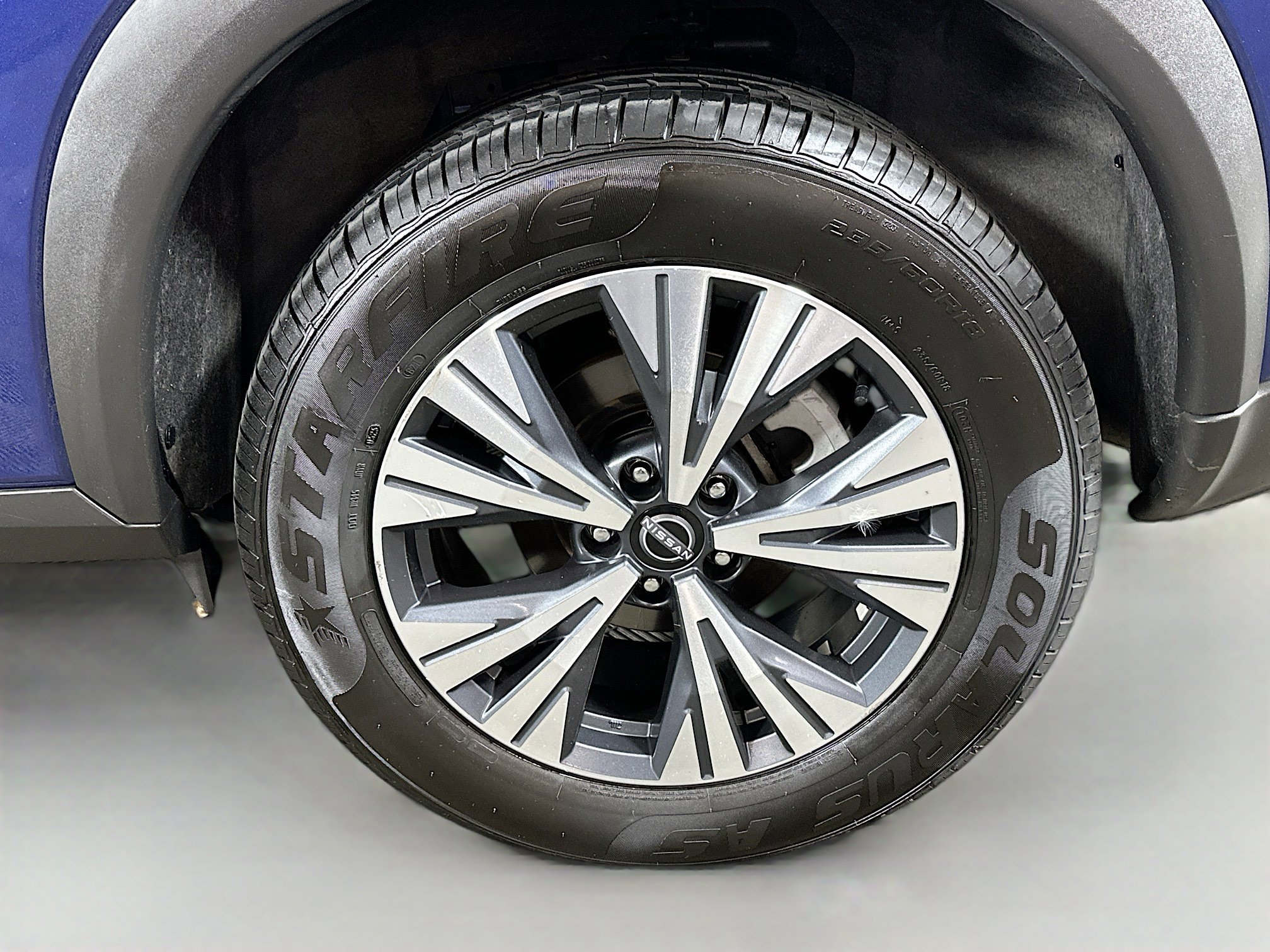 2023 Nissan Rogue SV photo 28