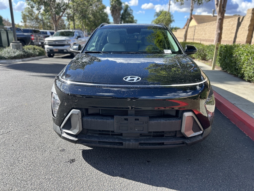 2024 Hyundai Kona SEL photo 2