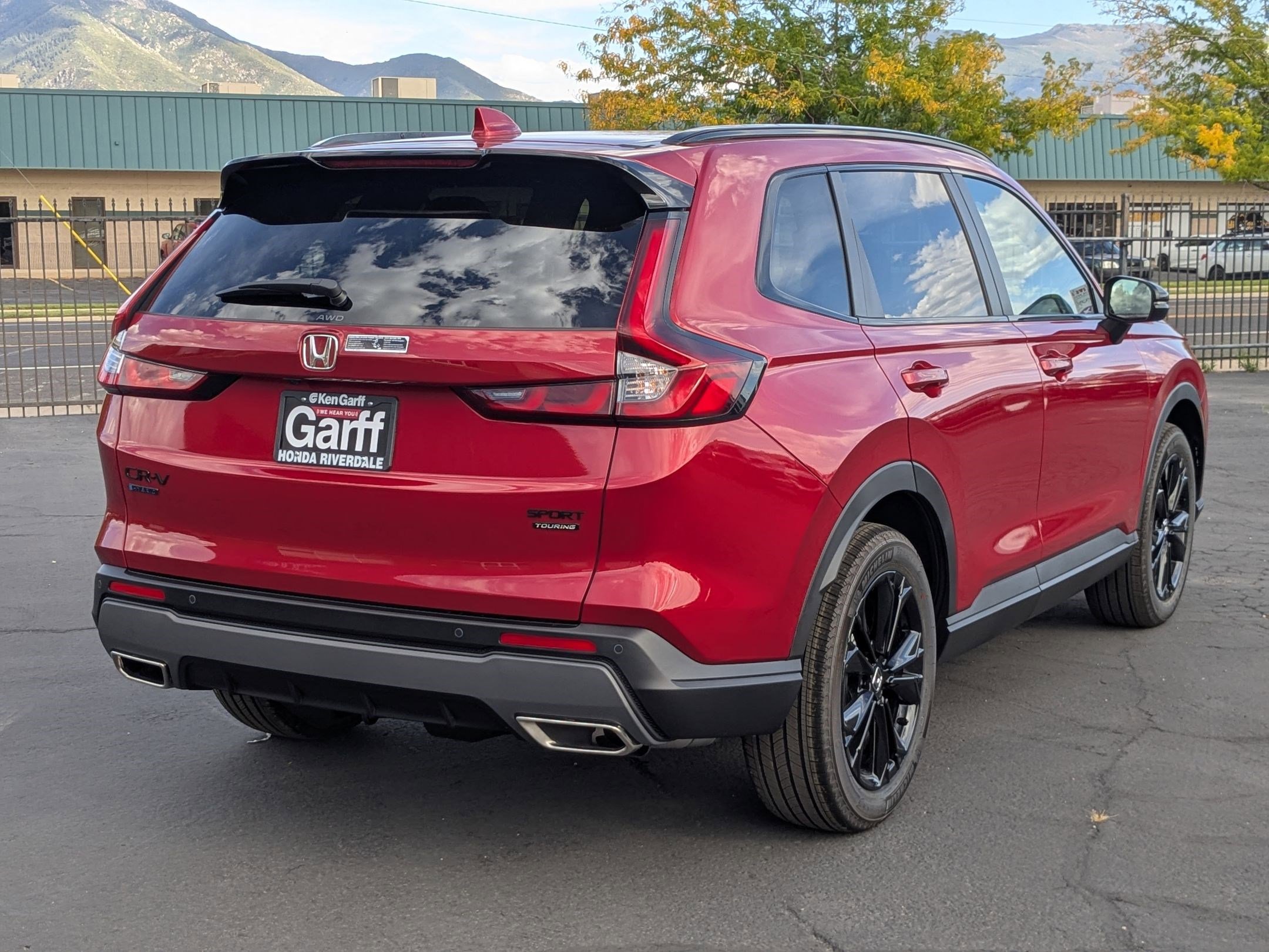 2026 Honda CR-V Sport Touring Hybrid photo 3
