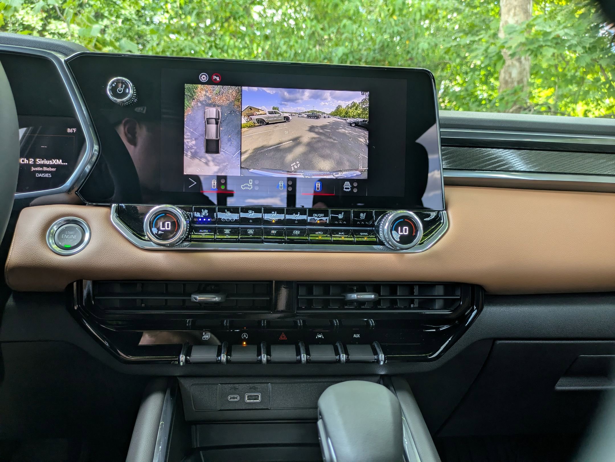2026 Gmc Canyon AT4 photo 14