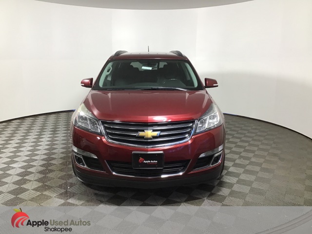 Used 2016 Chevrolet Traverse 1LT with VIN 1GNKVGKD3GJ333002 for sale in Shakopee, Minnesota