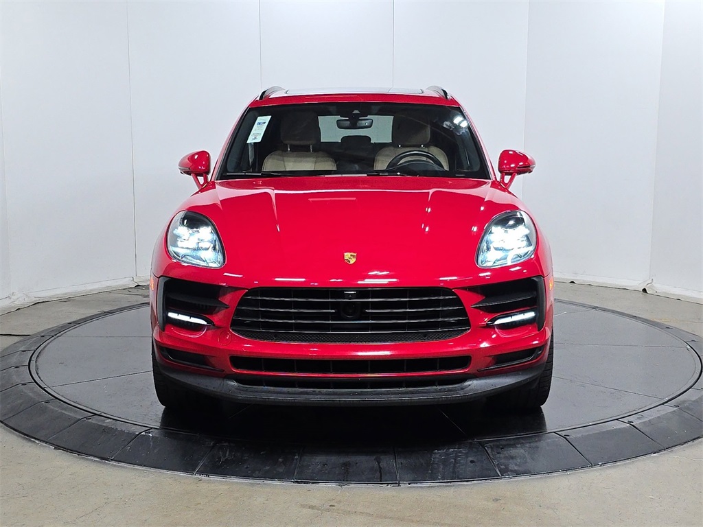 2021 Porsche Macan S photo 2