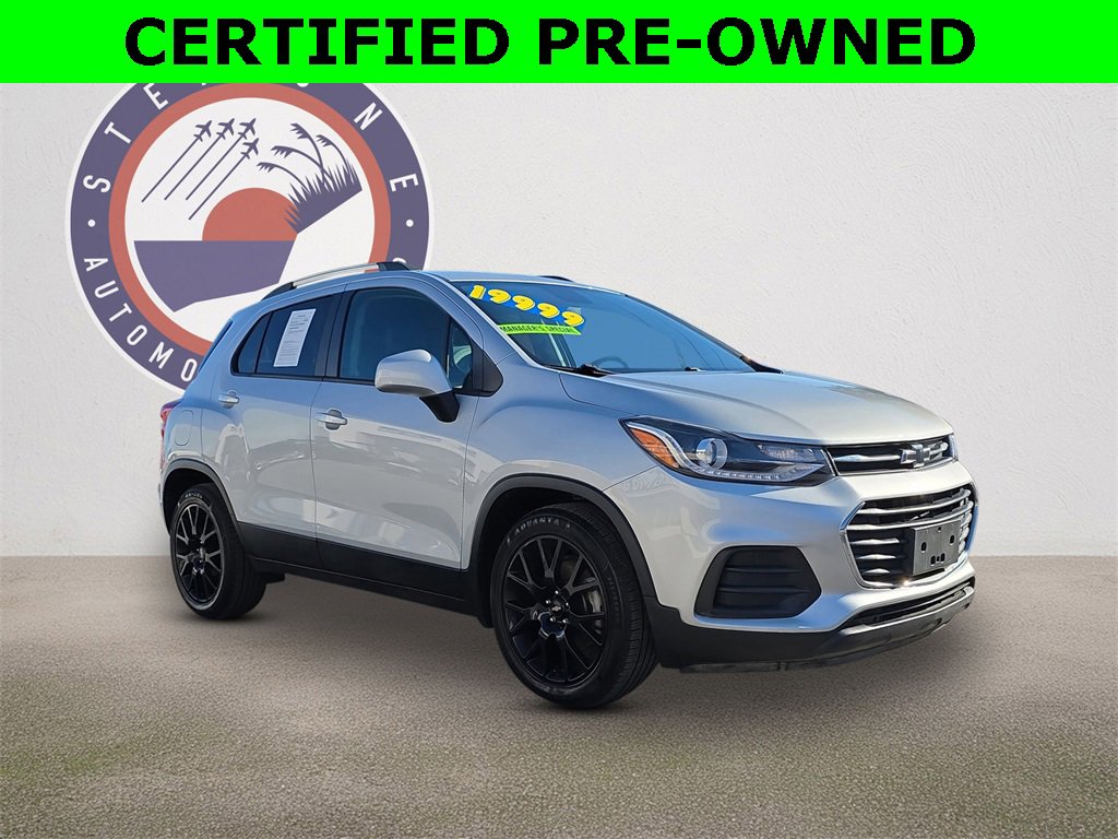 2022 Chevrolet Trax LT's photo