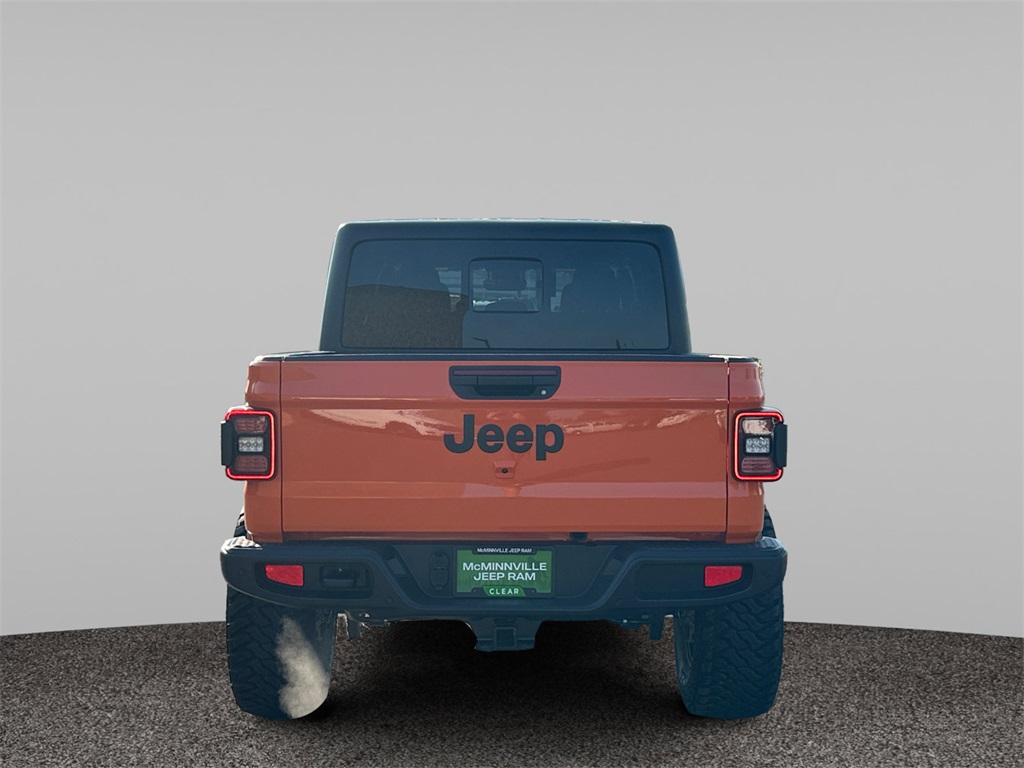 2025 Jeep Gladiator Sport S photo 3