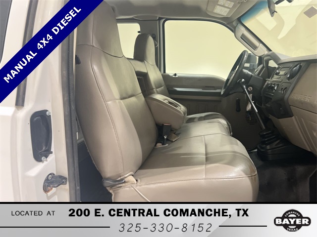 2008 Ford F-550 photo 17