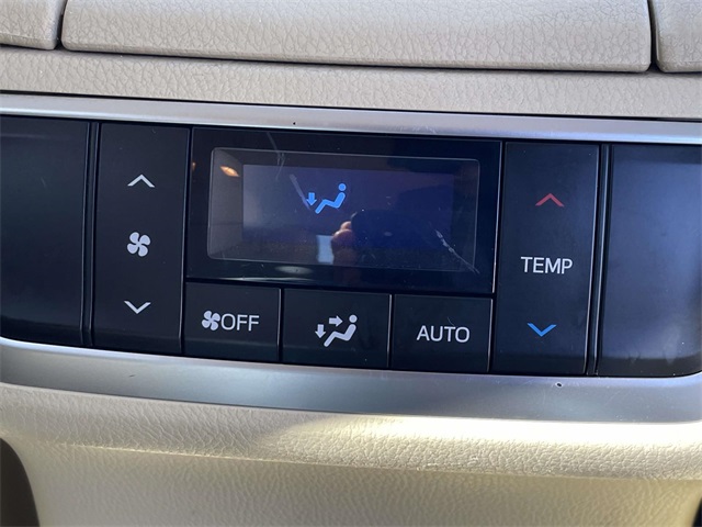 2017 Toyota Highlander Limited Platinum photo 18