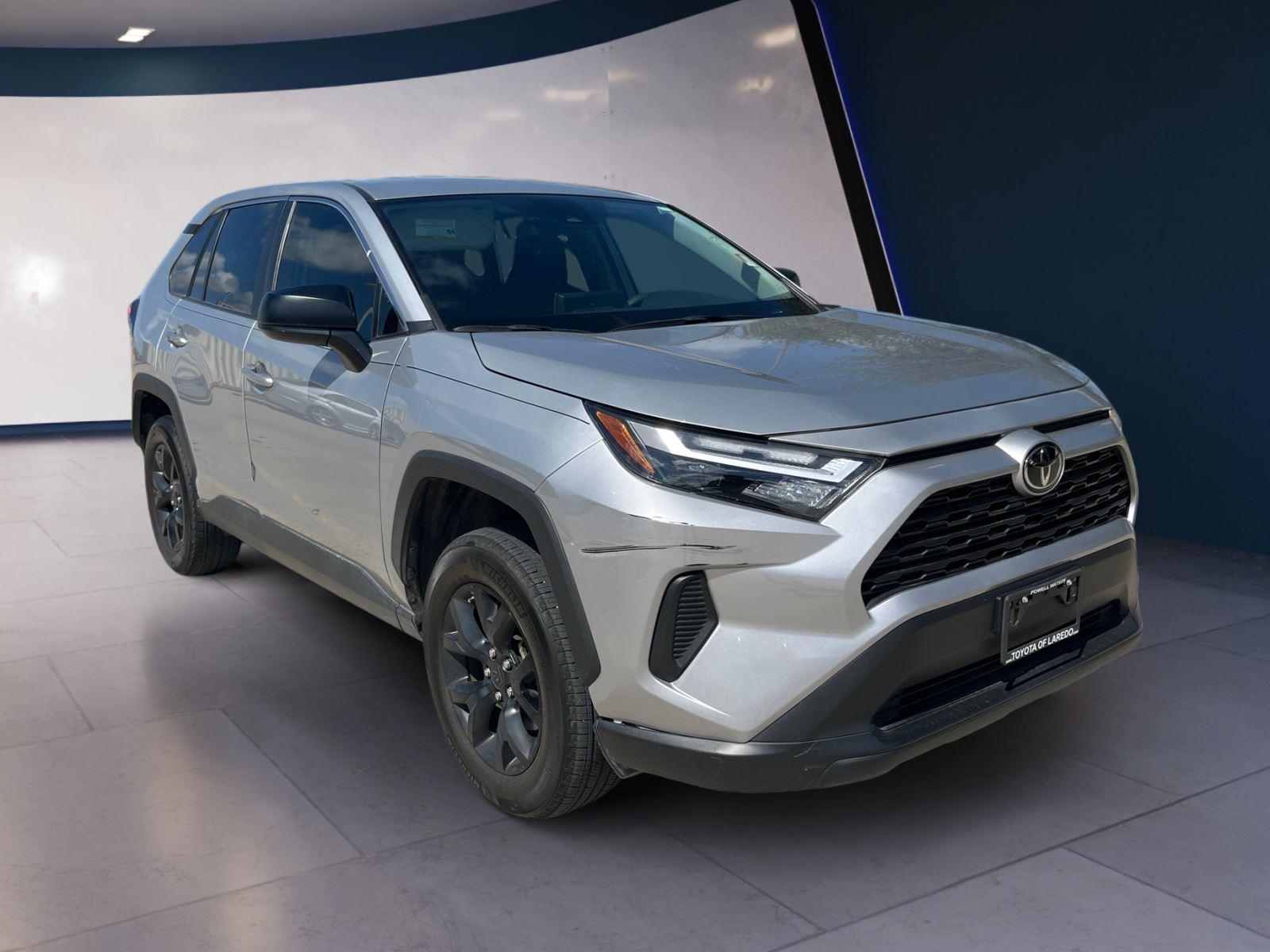 2023 Toyota RAV4 LE photo 7