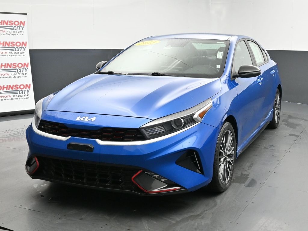 2023 Kia Forte GT-Line photo 4