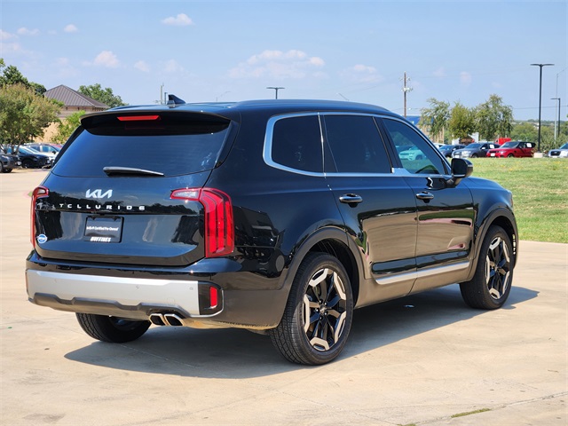 2023 Kia Telluride S photo 7