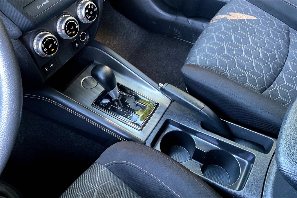 2022 Mitsubishi Outlander Sport ES photo 19