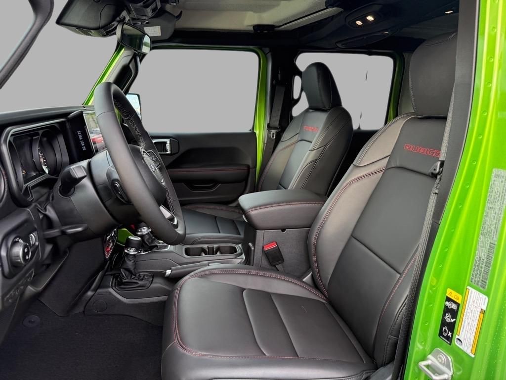 2025 Jeep Gladiator Rubicon photo 16
