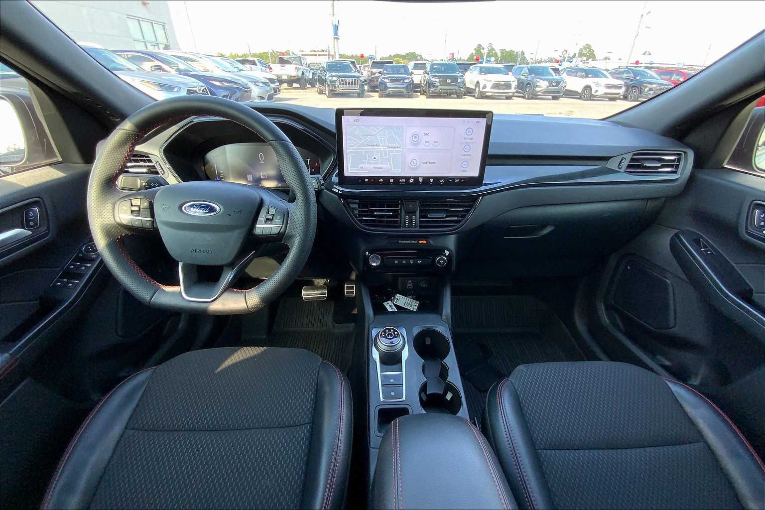 2024 Ford Escape ST-Line photo 13