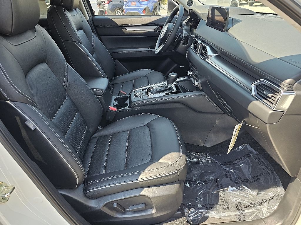 2025 Mazda CX-5 2.5 Premium Plus photo 4