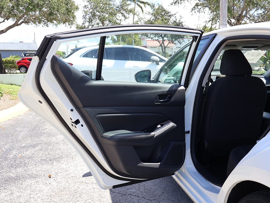 2023 Nissan Altima 2.5 SV photo 22