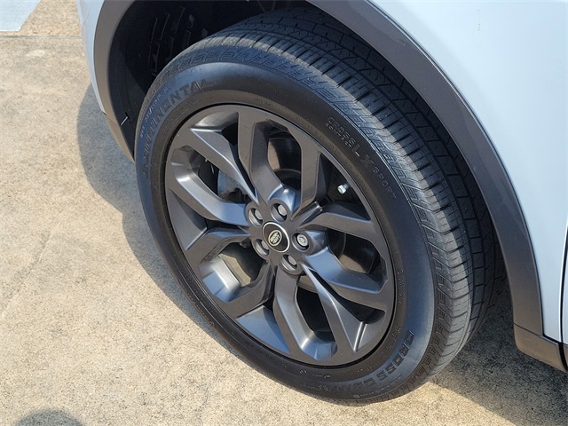 2019 Land Rover Discovery Sport HSE photo 7