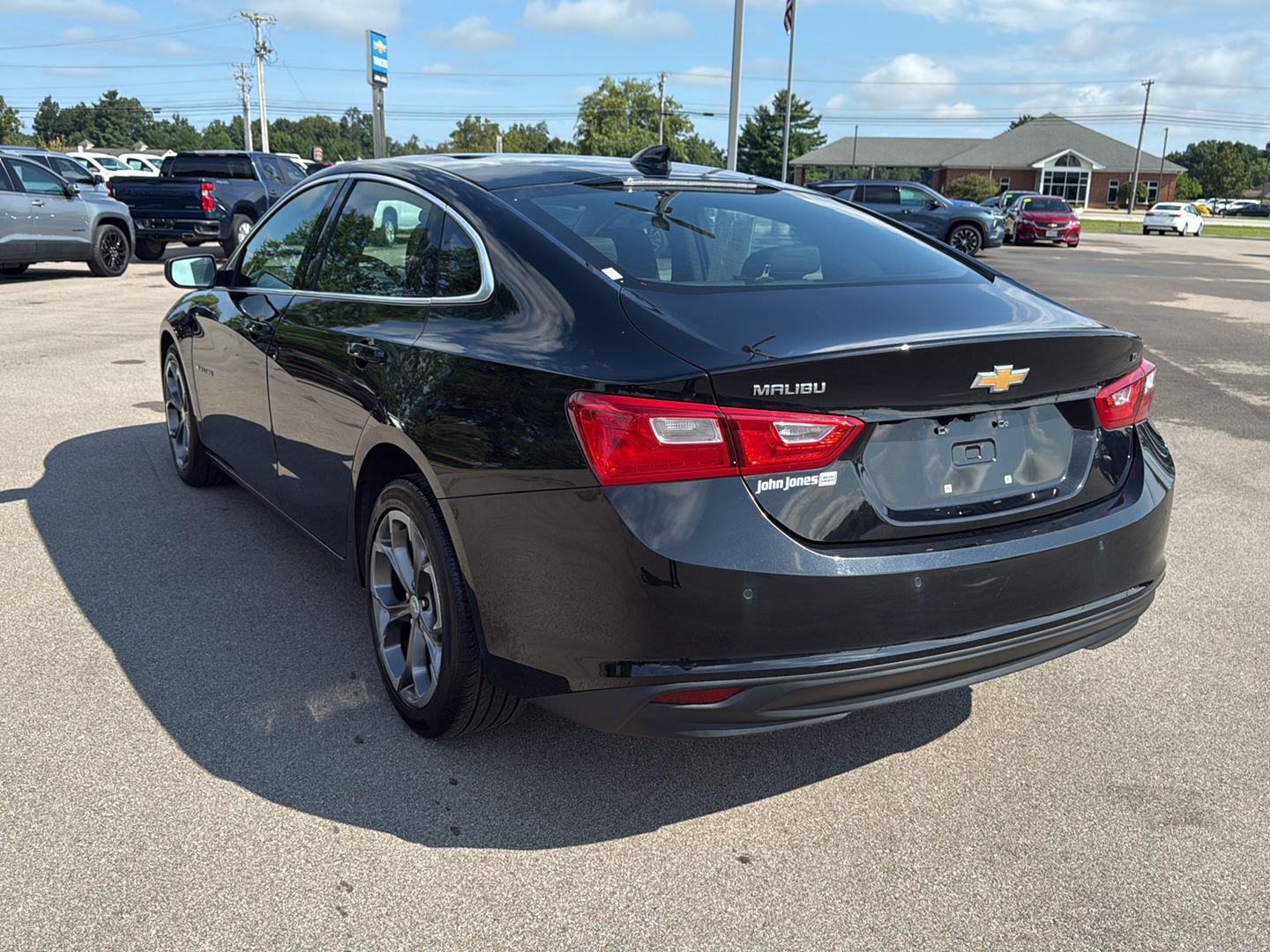 2024 Chevrolet Malibu 1LT photo 15