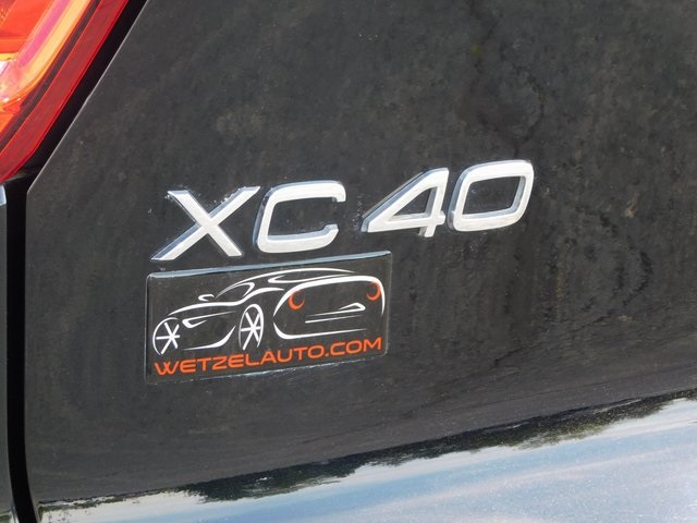 2024 Volvo XC40 Core photo 36