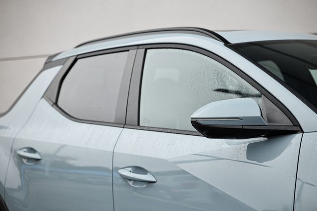 2024 Hyundai Santa Cruz Limited photo 5