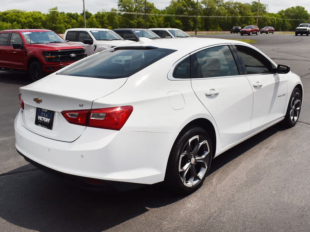2024 Chevrolet Malibu 1LT photo 14
