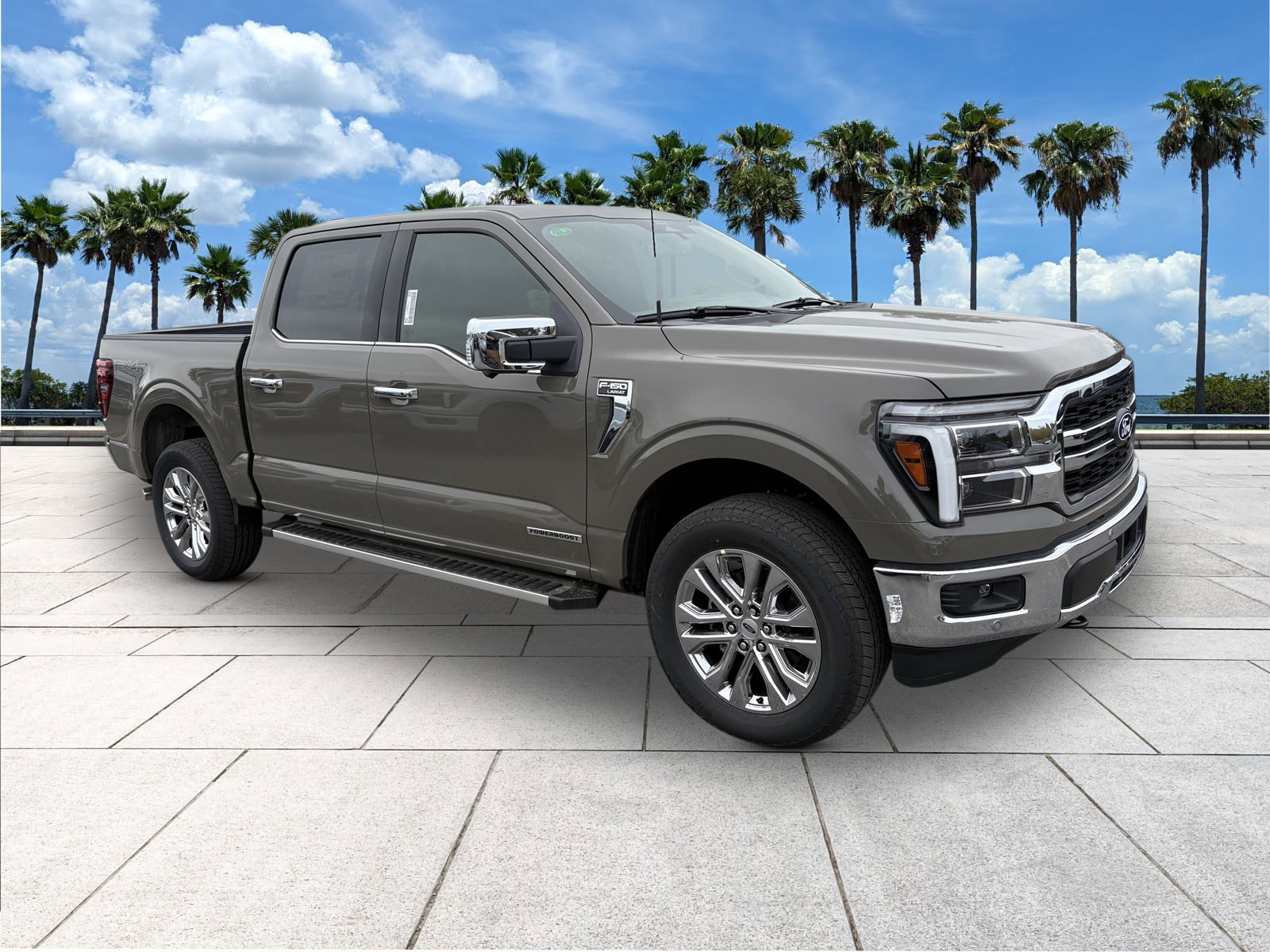 2025 Ford F-150 Lariat photo 2