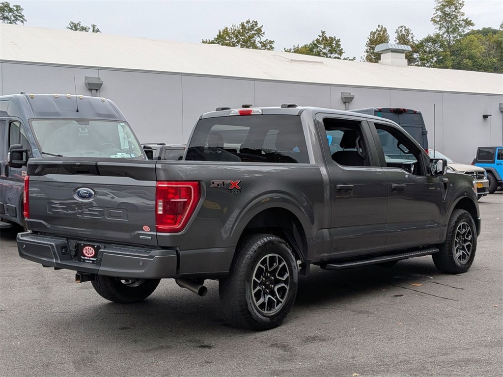 2022 Ford F-150 XL photo 3