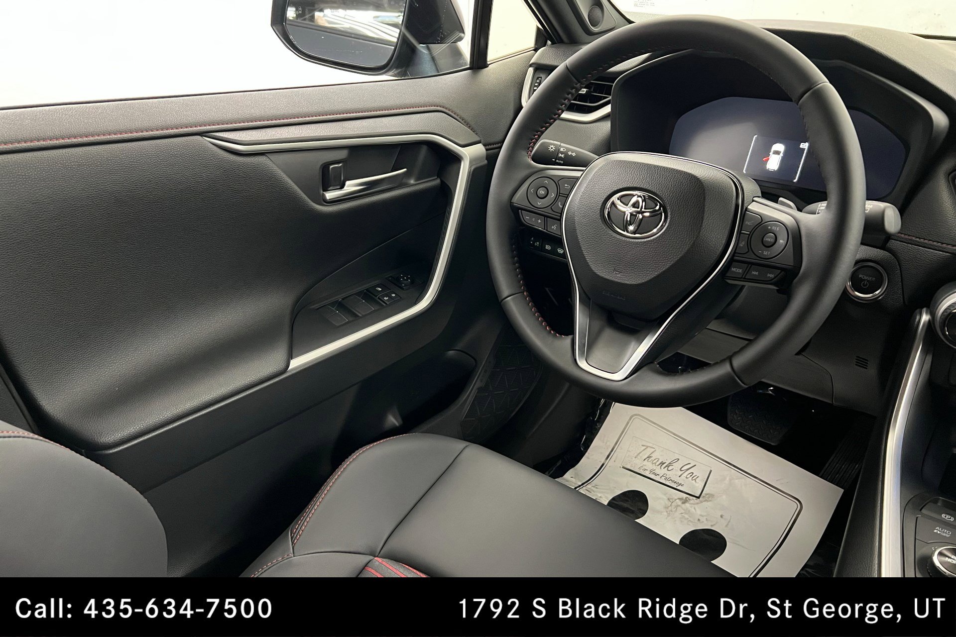 2025 Toyota RAV4 Hybrid XSE photo 10