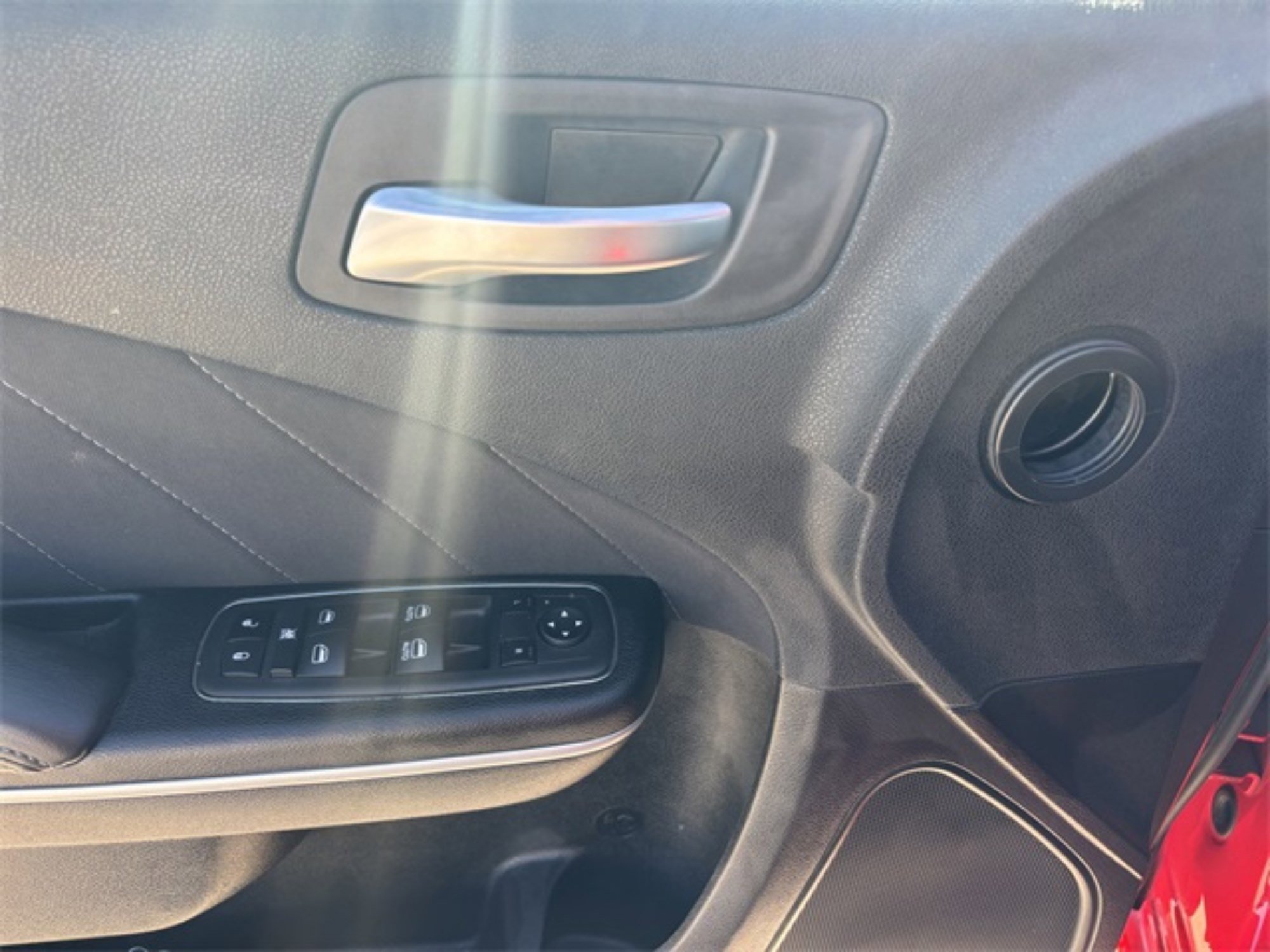 2023 Dodge Charger SXT photo 18