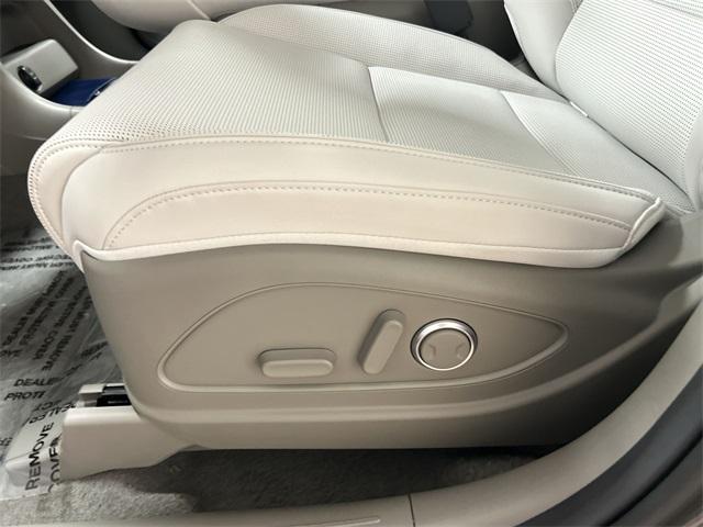 2026 Hyundai Palisade SEL photo 25
