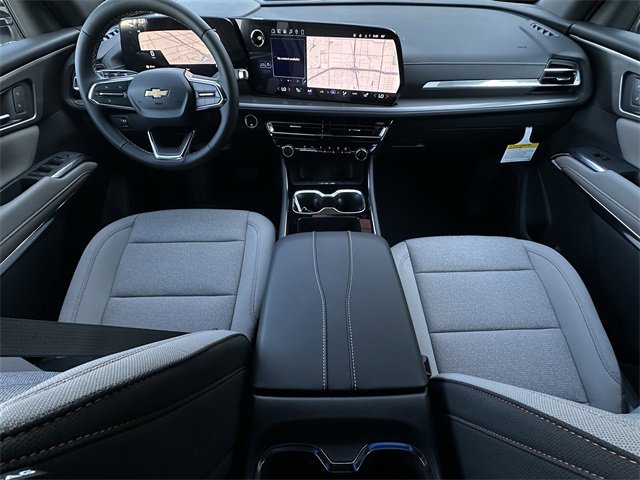 2026 Chevrolet Traverse photo 8