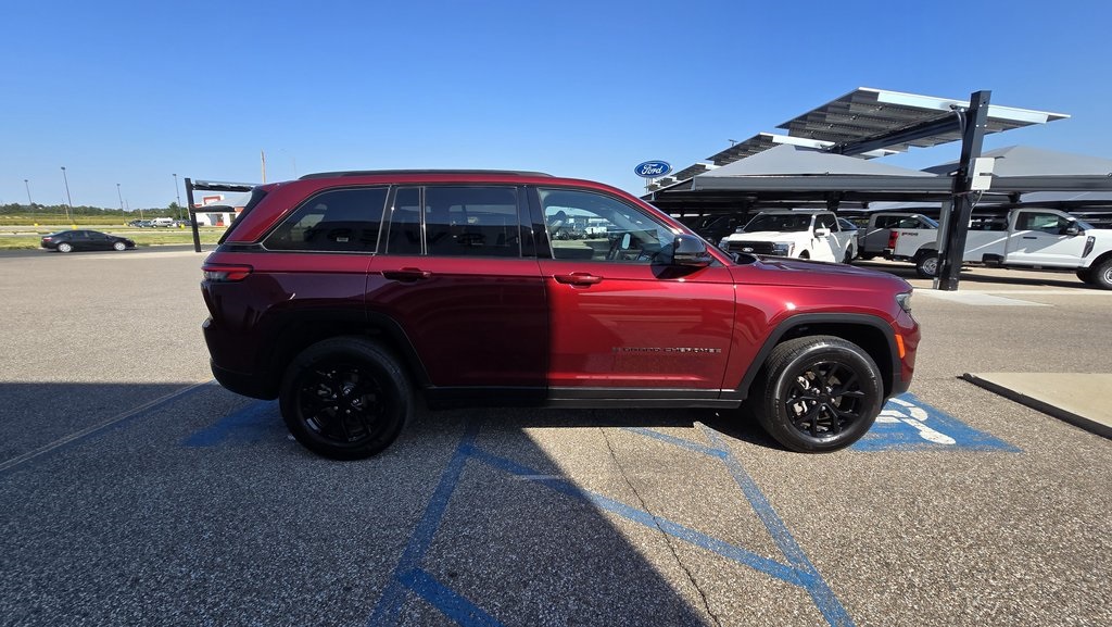 2024 Jeep Grand Cherokee Altitude X photo 4