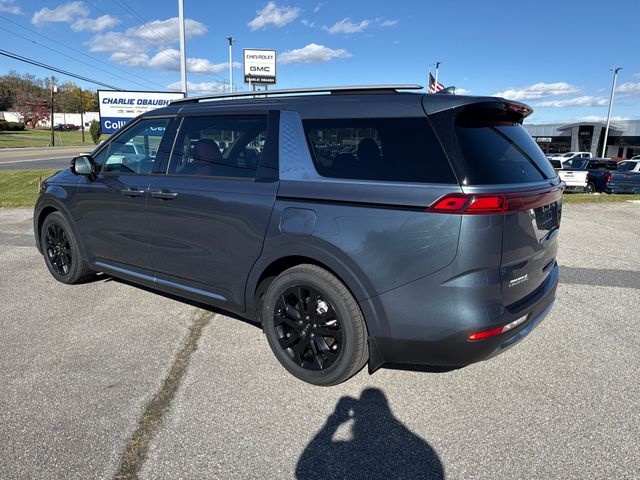 2024 Kia Carnival SX Prestige photo 2