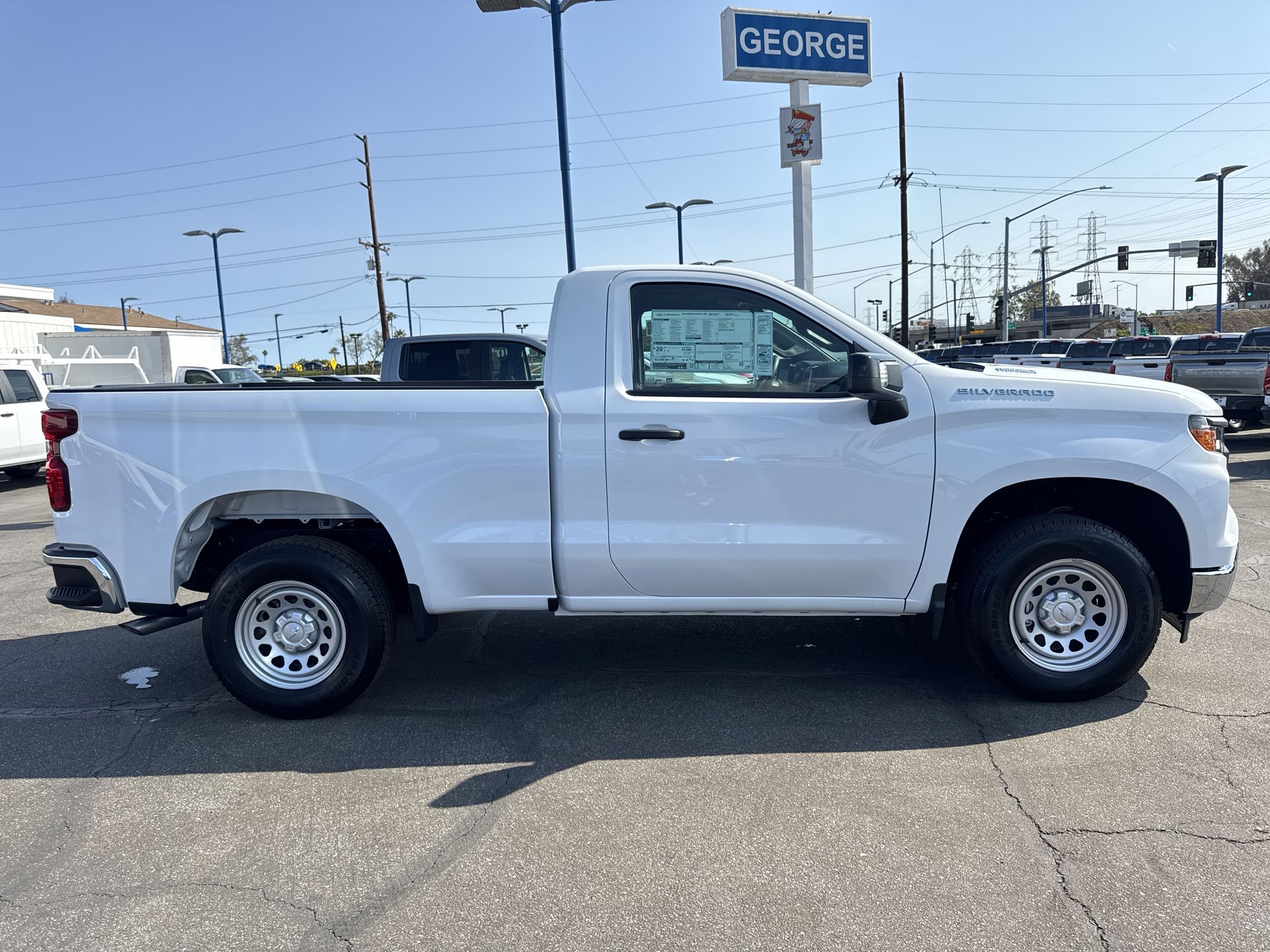 2026 Chevrolet Silverado 1500 photo 4