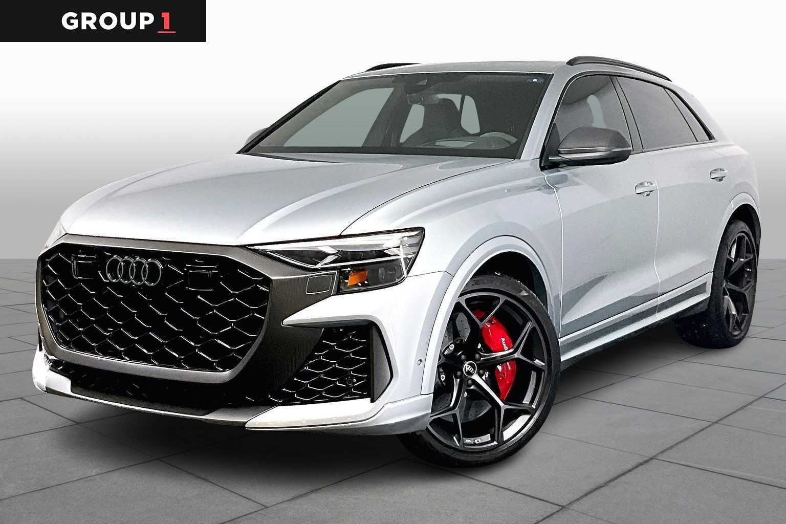 2025 Audi RS Q8 Base's photo