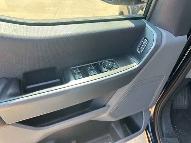2023 Ford F-150 XLT photo 23