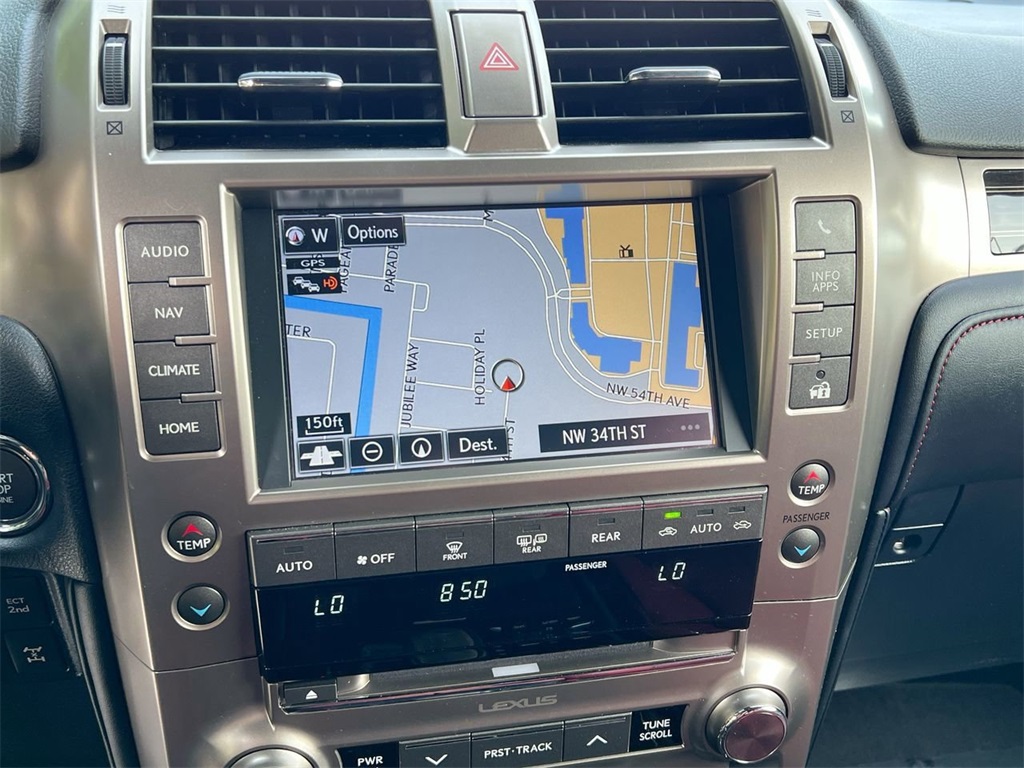 2021 Lexus GX 460 photo 13