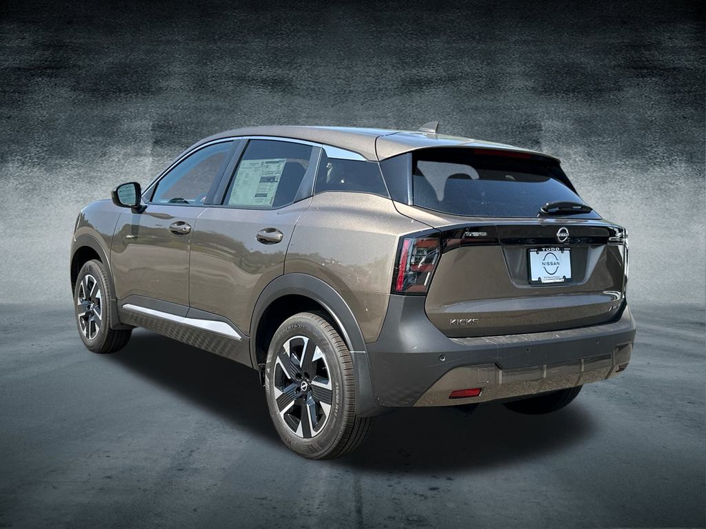 2025 Nissan Kicks SV photo 2