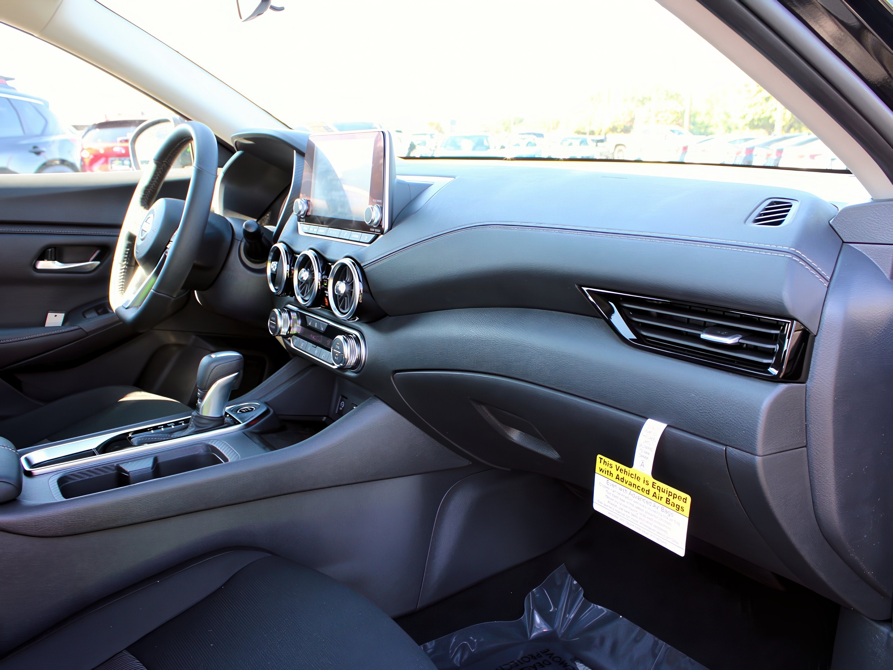 2025 Nissan Sentra SV photo 16