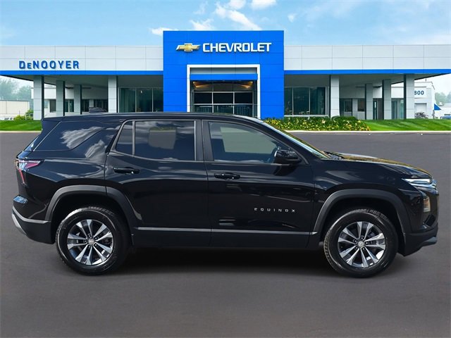 2026 Chevrolet Equinox photo 4