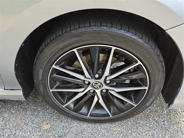 2023 Toyota Camry SE photo 16