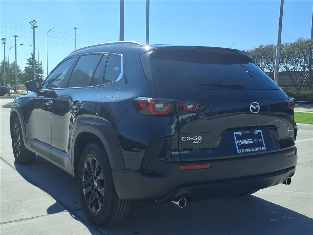 2025 Mazda CX-50 2.5 Select photo 4